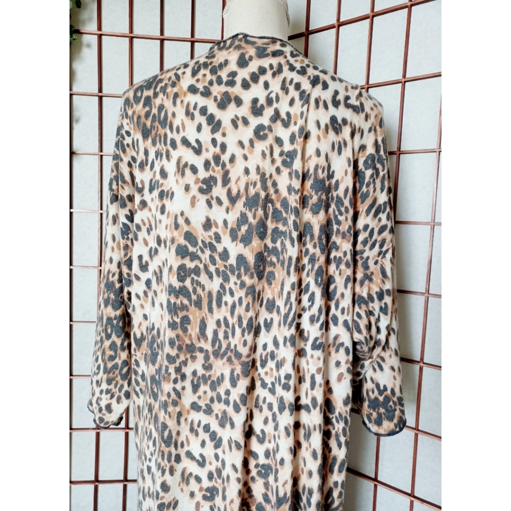 Lularoe Leopard Print Open Front Duster Cardigan - image 8